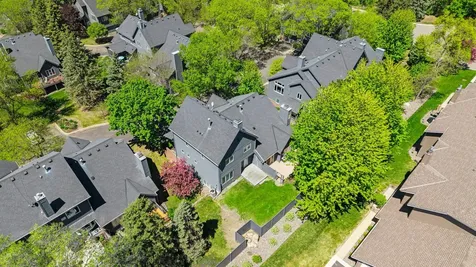2284 Sherwood Court Minnetonka MN 55305
