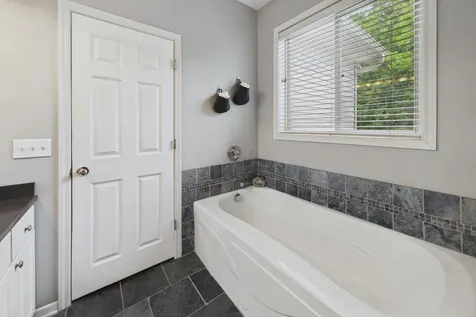 9728 Belmont Lane Eden Prairie MN 55347