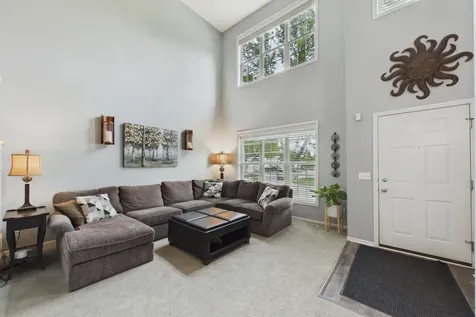 9728 Belmont Lane Eden Prairie MN 55347