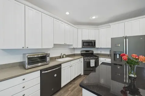 9728 Belmont Lane Eden Prairie MN 55347