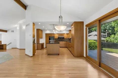 5931 Creek Point Minnetonka MN 55345