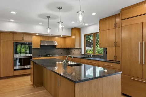 5931 Creek Point Minnetonka MN 55345