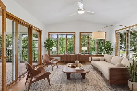 5931 Creek Point Minnetonka MN 55345