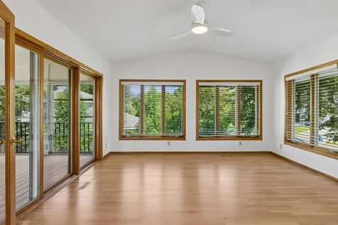 5931 Creek Point Minnetonka MN 55345