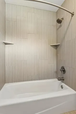 5931 Creek Point Minnetonka MN 55345