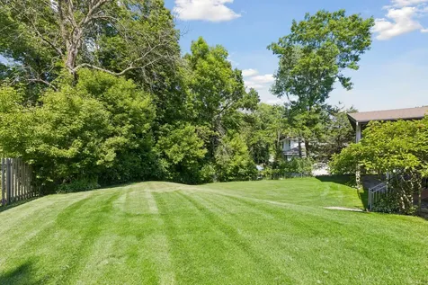 5931 Creek Point Minnetonka MN 55345