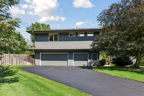 5931 Creek Point Minnetonka MN 55345