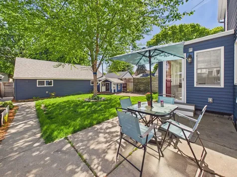 674 Montana Avenue E Saint Paul MN 55106