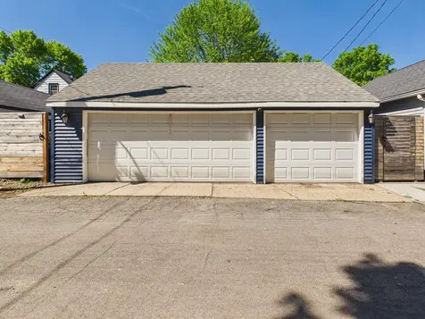 674 Montana Avenue E Saint Paul MN 55106