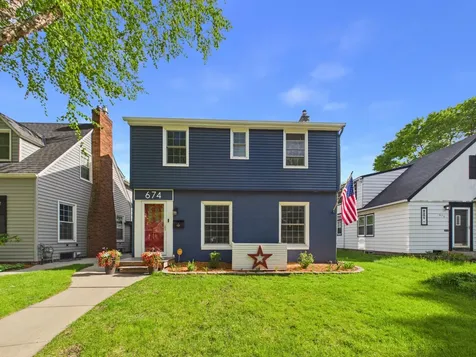 674 Montana Avenue E Saint Paul MN 55106