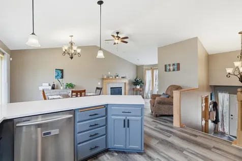 961 Ivy Hills Road Belle Plaine MN 56011