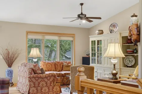 4166 Thornhill Lane Vadnais Heights MN 55127