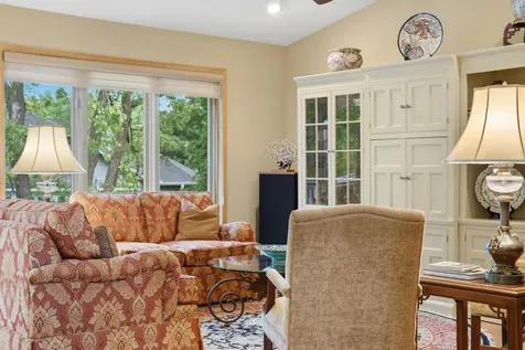 4166 Thornhill Lane Vadnais Heights MN 55127