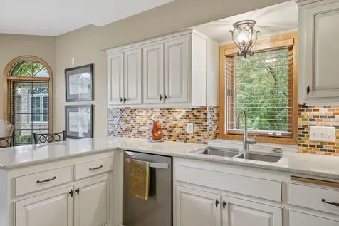 4166 Thornhill Lane Vadnais Heights MN 55127