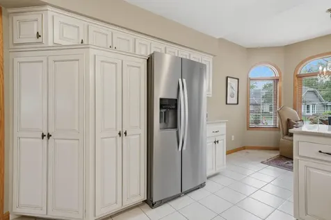 4166 Thornhill Lane Vadnais Heights MN 55127