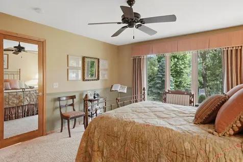4166 Thornhill Lane Vadnais Heights MN 55127