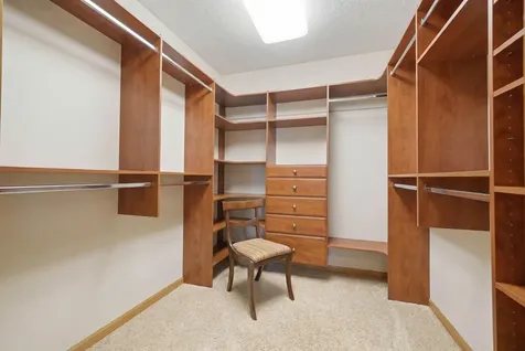 4166 Thornhill Lane Vadnais Heights MN 55127