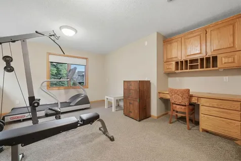 4166 Thornhill Lane Vadnais Heights MN 55127