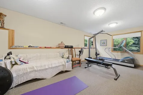 4166 Thornhill Lane Vadnais Heights MN 55127
