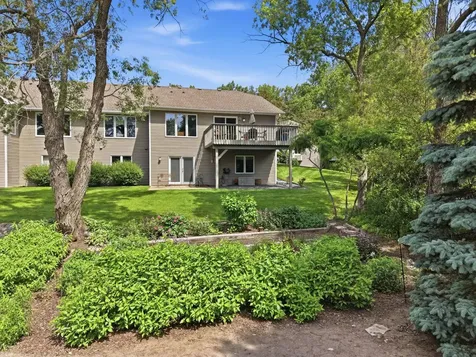 4166 Thornhill Lane Vadnais Heights MN 55127