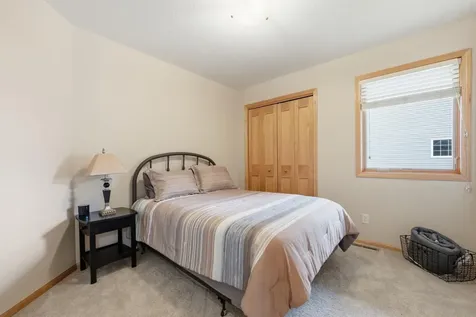 4875 43rd Street S Fargo ND 58104