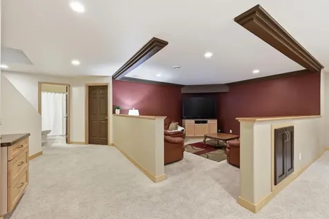 4875 43rd Street S Fargo ND 58104
