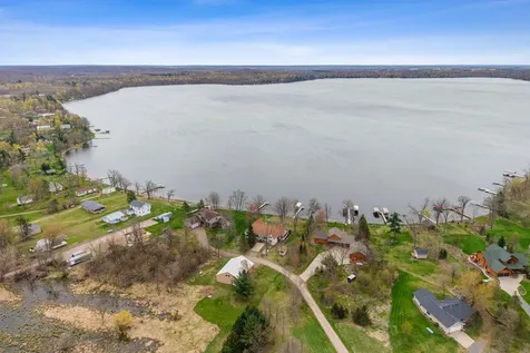 2282 71st Street Luck WI 54853