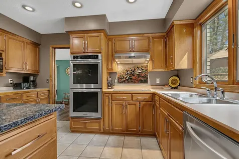 1736 Woodland Road Saint Cloud MN 56304