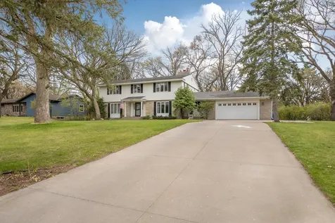 1736 Woodland Road Saint Cloud MN 56304