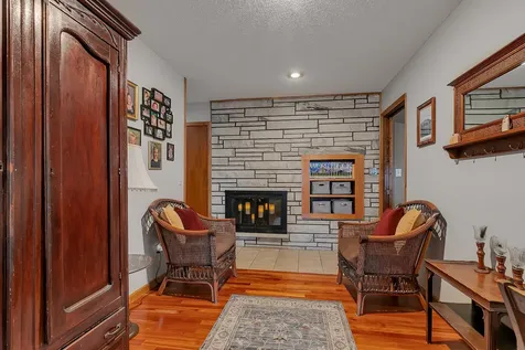 1736 Woodland Road Saint Cloud MN 56304