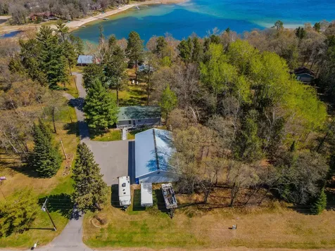 21622 County 80 Nevis MN 56467