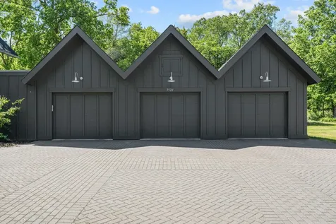 7521 River Road Inver Grove Heights MN 55076