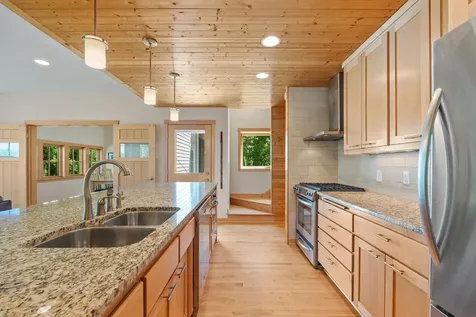 7521 River Road Inver Grove Heights MN 55076