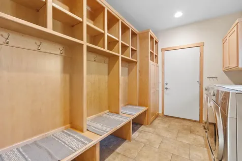 7521 River Road Inver Grove Heights MN 55076