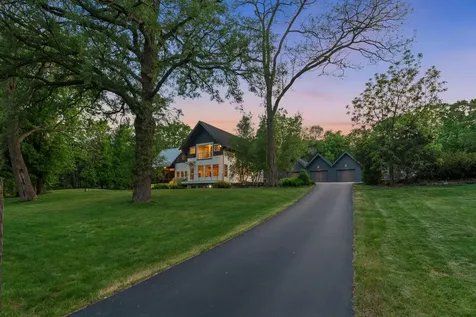 7521 River Road Inver Grove Heights MN 55076