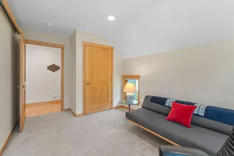 7521 River Road Inver Grove Heights MN 55076