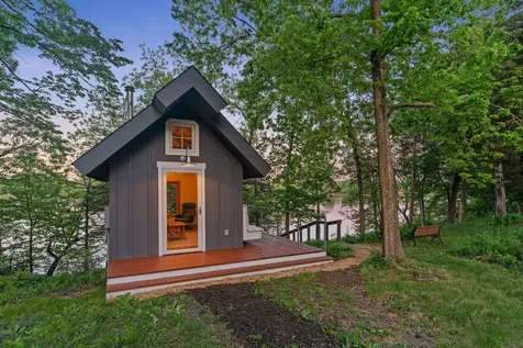 7521 River Road Inver Grove Heights MN 55076