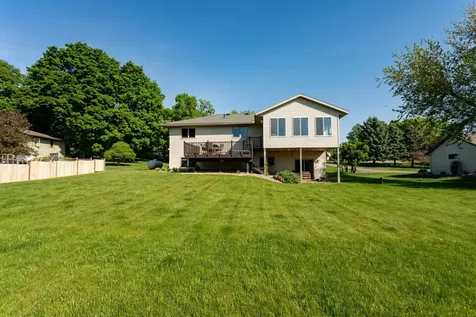 4701 Country Shores SW Alexandria MN 56308
