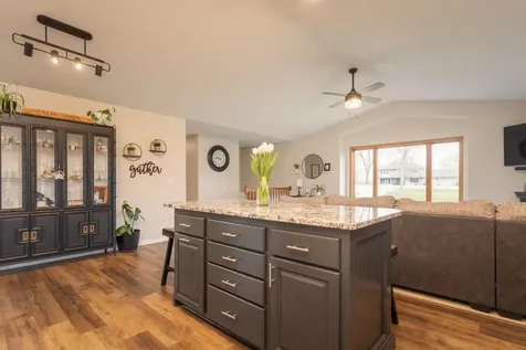 4701 Country Shores SW Alexandria MN 56308
