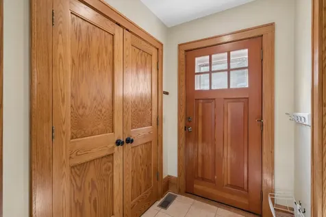 1984 Princeton Avenue Saint Paul MN 55105
