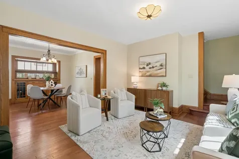 1984 Princeton Avenue Saint Paul MN 55105