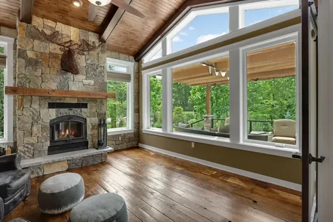 15270 Branch Circle Lakeville MN 55306