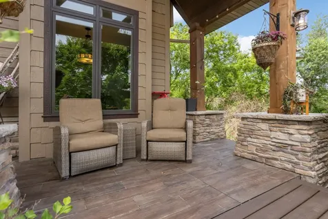 15270 Branch Circle Lakeville MN 55306