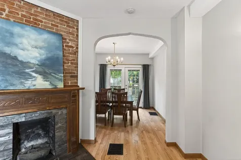 394 Dewey Street Saint Paul MN 55104