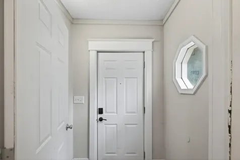 394 Dewey Street Saint Paul MN 55104