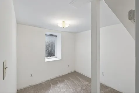 394 Dewey Street Saint Paul MN 55104