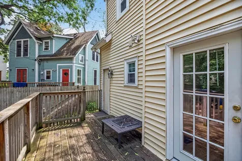 394 Dewey Street Saint Paul MN 55104