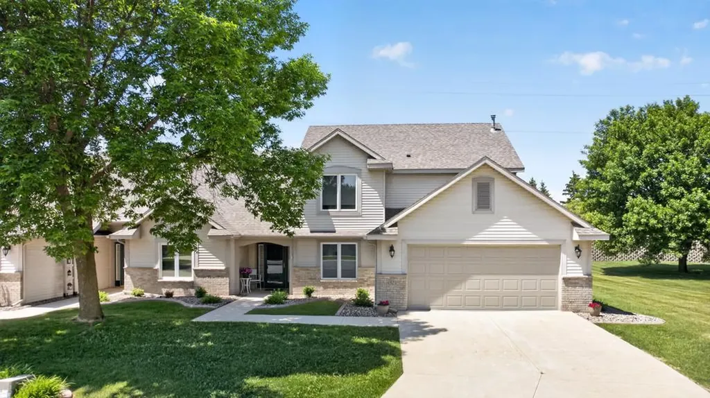 4923 Scattered Pines Lane NW Rochester MN 55901