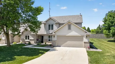 4923 Scattered Pines Lane NW Rochester MN 55901