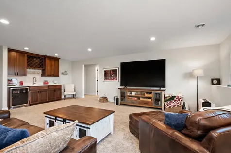7502 Ocean Ave NE Otsego MN 55330